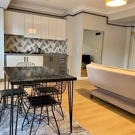 New By Msuites In Kadikoy 01 *