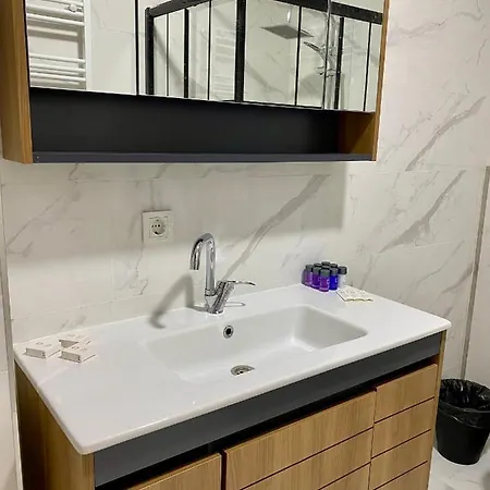 New By Msuites In Kadikoy 01 Διαμέρισμα *